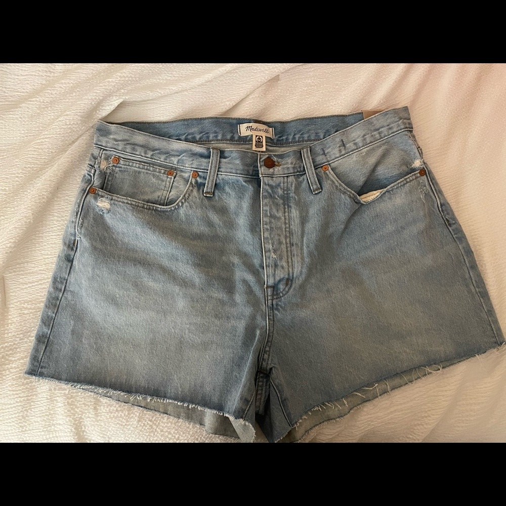Madewell NWT denim shorts